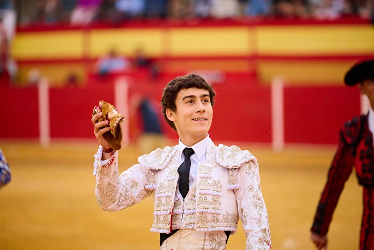 Manuel Quintana: "La gran culpa de que vaya tanta gente joven a los toros la tienen Morante y Roca Rey"